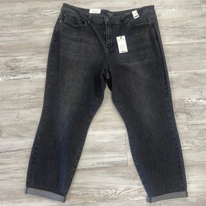 BNWT Judy Blue Black Boyfriend fit Jeans